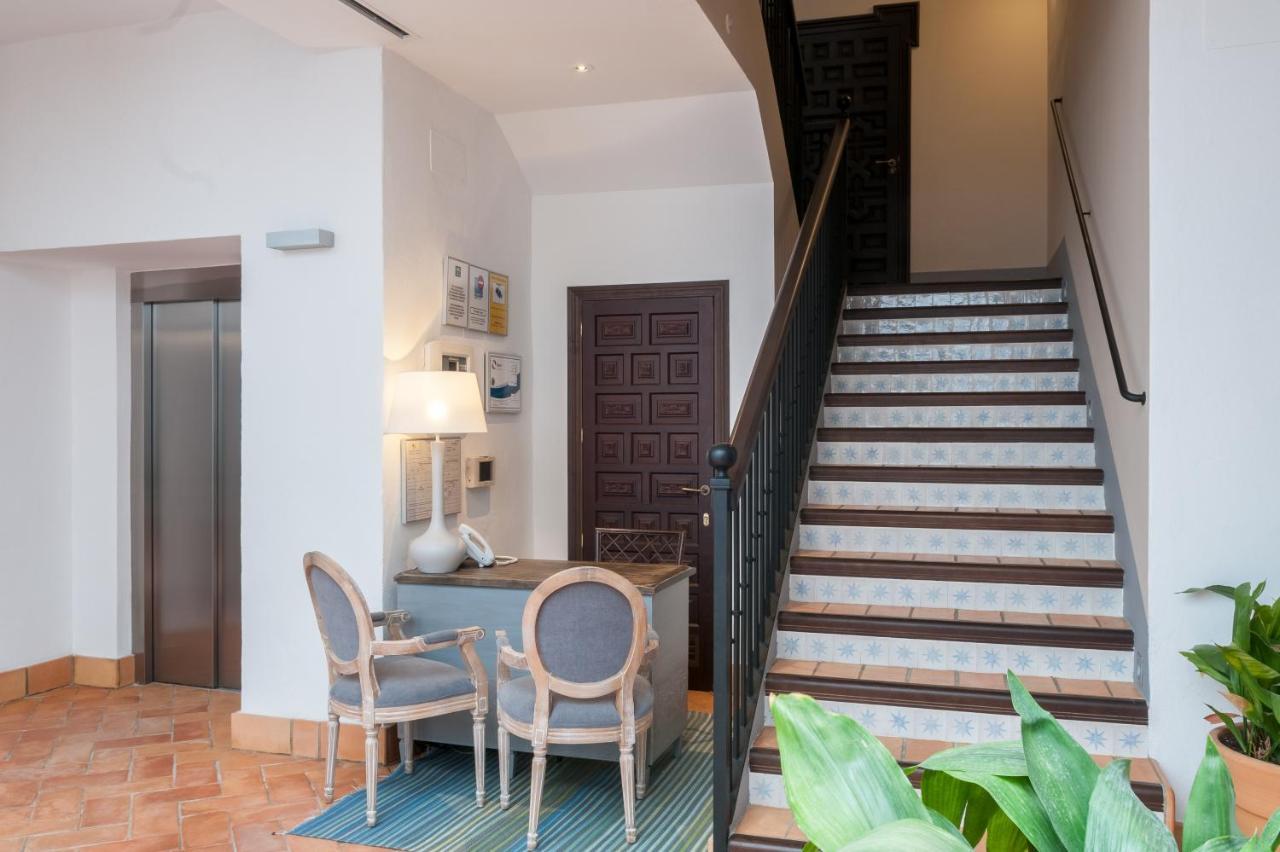 Suites Murillo Catedral เซบีญา ภายนอก รูปภาพ