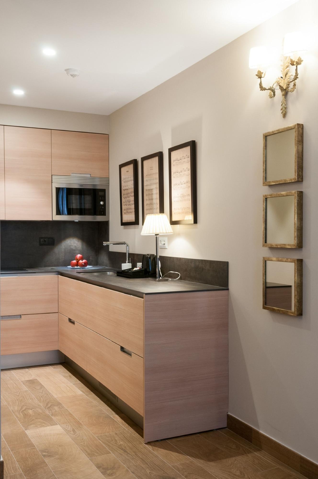Suites Murillo Catedral เซบีญา ภายนอก รูปภาพ